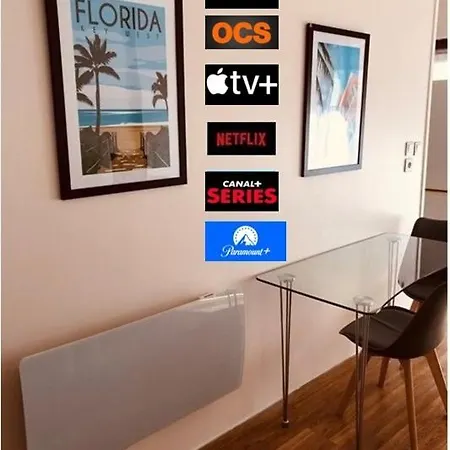 T2 Confort Tv 55' Avec Canal Series Netflix Dazen Bein Sport Apple Tv Ocs Paramount Prime Video Apartmán Nancy