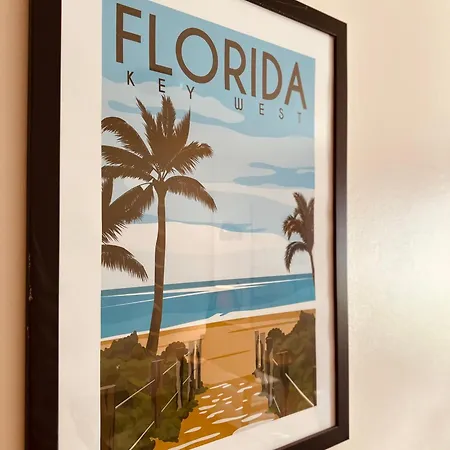 T2 Confort Tv 55' Avec Canal Series Netflix Dazen Bein Sport Apple Tv Ocs Paramount Prime Video * Nancy