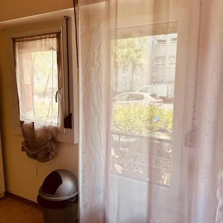 Grand T2 Confort 50 M2 Tv Avec Canal Séries Netflix Dazen Bein Sport Apple Tv Ocs Paramount Prime Vidéo Nancy