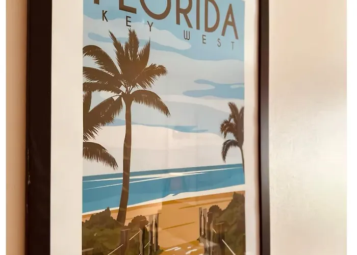 T2 Confort Tv 55' Avec Canal Series Netflix Dazen Bein Sport Apple Tv Ocs Paramount Prime Video