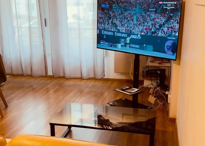 Apartament T2 Confort Tv 55' Avec Canal Series Netflix Dazen Bein Sport Apple Tv Ocs Paramount Prime Video